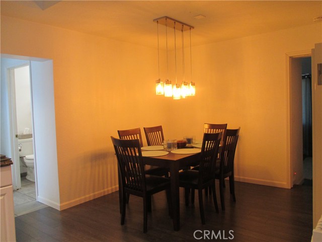 Casita's Dining Area