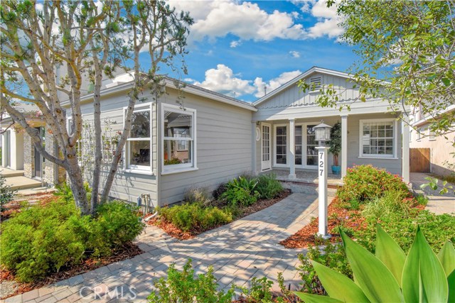 727 Avenue B, Redondo Beach, California 90277, 2 Bedrooms Bedrooms, ,1 BathroomBathrooms,Residential,Sold,Avenue B,SB20142924