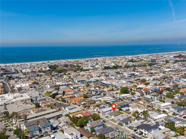 1015 2nd Street, Hermosa Beach, California 90254, 3 Bedrooms Bedrooms, ,2 BathroomsBathrooms,Residential,Sold,2nd,SB21062266