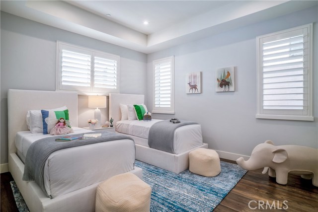 301 20th Street, Manhattan Beach, California 90266, 4 Bedrooms Bedrooms, ,5 BathroomsBathrooms,Residential,Sold,20th,SB19211056