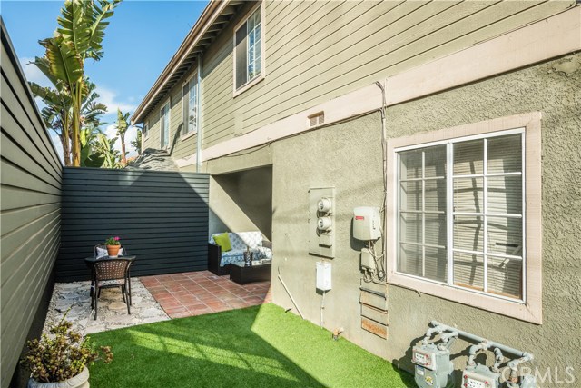 2231 Mathews Avenue, Redondo Beach, California 90278, 3 Bedrooms Bedrooms, ,2 BathroomsBathrooms,Residential,Sold,Mathews,PV21018337