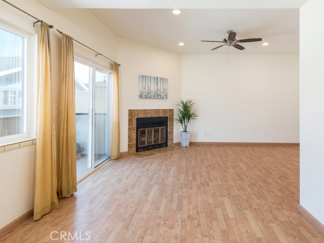 2019 Rockefeller Lane, Redondo Beach, California 90278, 3 Bedrooms Bedrooms, ,2 BathroomsBathrooms,Residential,Sold,Rockefeller,SB18210928