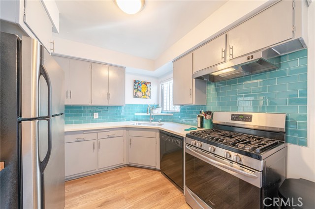 1 Bed Home for Sale in Los Feliz, California