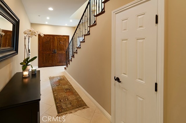 619 Broadway, Redondo Beach, California 90277, 3 Bedrooms Bedrooms, ,2 BathroomsBathrooms,Residential,Sold,Broadway,SB17102336