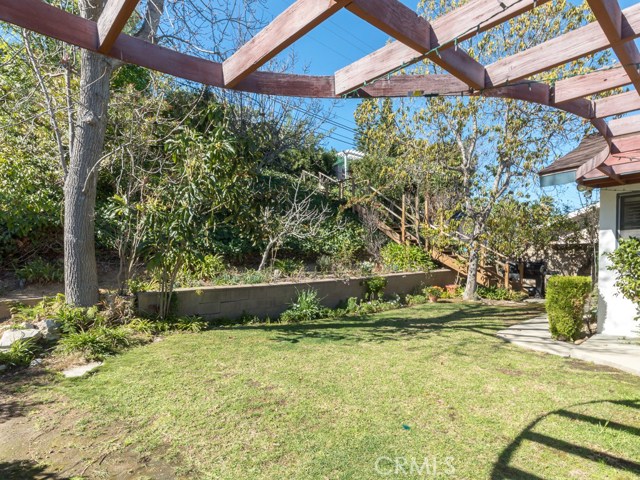2142 Santa Rena Drive, Rancho Palos Verdes, California 90275, 4 Bedrooms Bedrooms, ,2 BathroomsBathrooms,Residential,Sold,Santa Rena,PV18037589