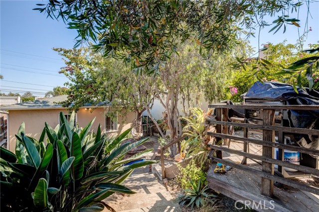 818 11th Street, Manhattan Beach, California 90266, 3 Bedrooms Bedrooms, ,2 BathroomsBathrooms,Residential,Sold,11th,SB20165873