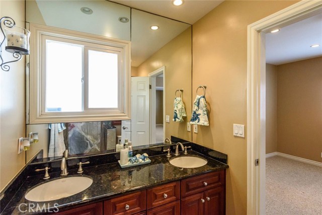 1903 Santa Rena Drive, Rancho Palos Verdes, California 90275, 3 Bedrooms Bedrooms, ,1 BathroomBathrooms,Residential,Sold,Santa Rena,PV18159918
