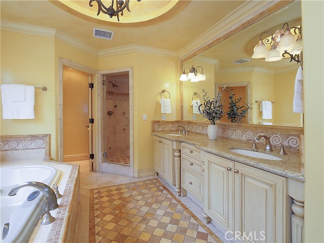 1012 Via Mirabel, Palos Verdes Estates, California 90274, 5 Bedrooms Bedrooms, ,4 BathroomsBathrooms,Residential,Sold,Via Mirabel,PV21099839