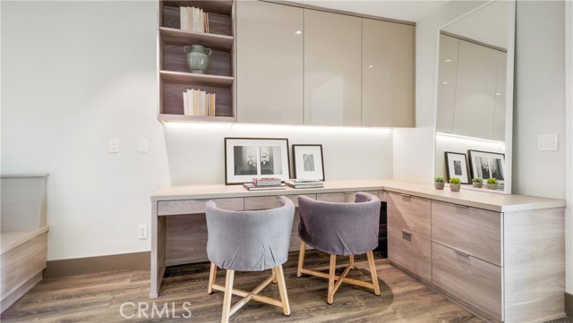 1000 Esplanade, Redondo Beach, California 90277, 3 Bedrooms Bedrooms, ,3 BathroomsBathrooms,Residential,Sold,Esplanade,SB17089223