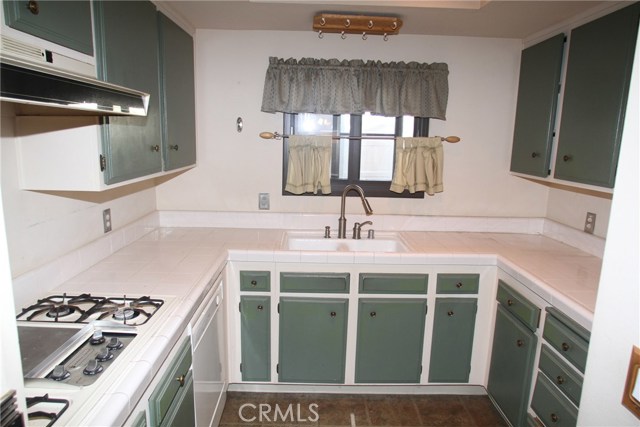 2 Bed Home for Sale in El Segundo, California