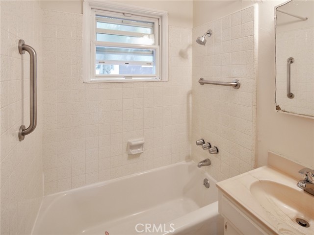 2 Bed Home for Sale in El Segundo, California