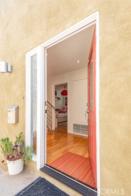 844 3rd Street, Hermosa Beach, California 90254, 3 Bedrooms Bedrooms, ,2 BathroomsBathrooms,Residential,Sold,3rd,SB20130317