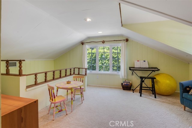 11 Dapplegray Lane, Rolling Hills Estates, California 90274, 3 Bedrooms Bedrooms, ,1 BathroomBathrooms,Residential,Sold,Dapplegray,PV21163306