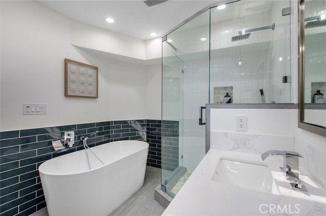 309 20th Place, Manhattan Beach, California 90266, 3 Bedrooms Bedrooms, ,1 BathroomBathrooms,Residential,Sold,20th,SB20217886