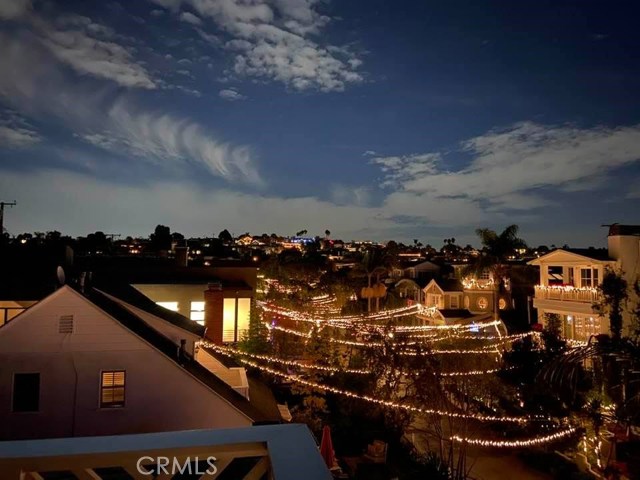 317 8th Street, Manhattan Beach, California 90266, 3 Bedrooms Bedrooms, ,3 BathroomsBathrooms,Residential,Sold,8th,SB20230054