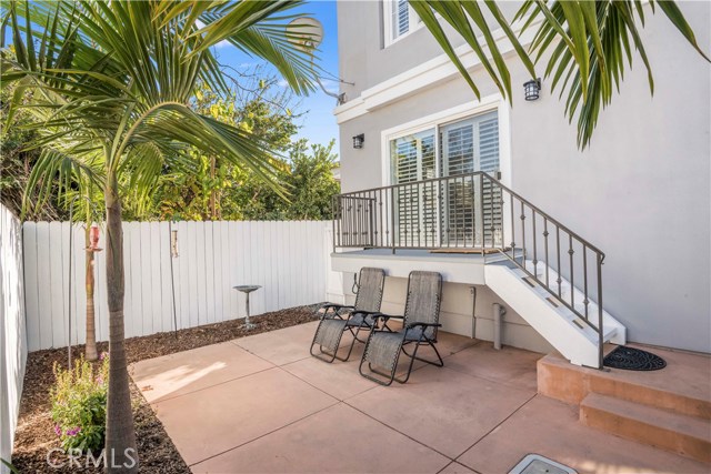 Private professionally landscaped yard