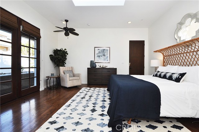 1019 Spencer Street, Redondo Beach, California 90277, 3 Bedrooms Bedrooms, ,2 BathroomsBathrooms,Residential,Sold,Spencer,SB18286232