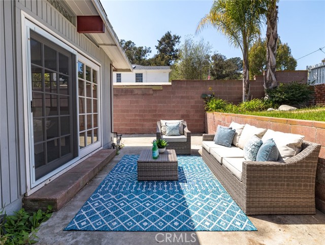 562 31st Street, Manhattan Beach, California 90266, 4 Bedrooms Bedrooms, ,3 BathroomsBathrooms,Residential,Sold,31st,SB21032362