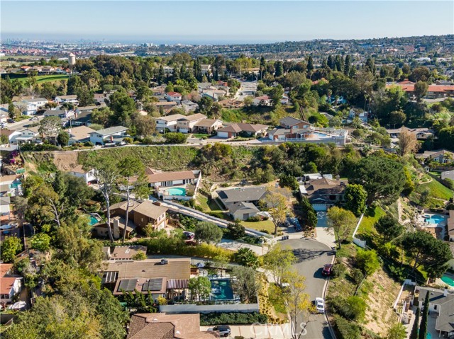 15 Dorado Place, Rolling Hills Estates, California 90274, 4 Bedrooms Bedrooms, ,3 BathroomsBathrooms,Residential,Sold,Dorado,PV21039996