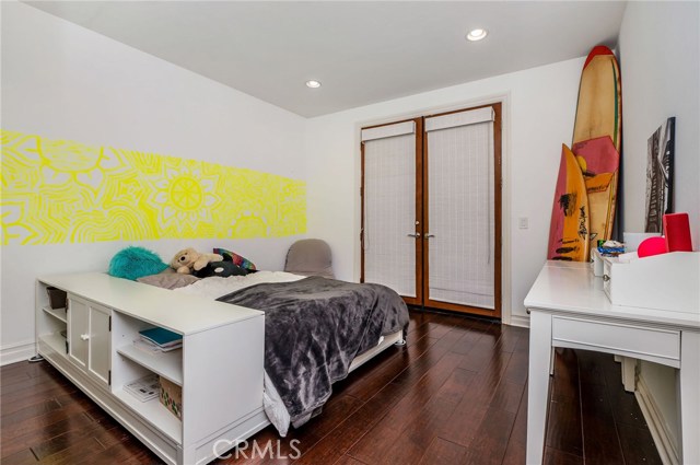 844 Avenue B, Redondo Beach, California 90277, 5 Bedrooms Bedrooms, ,5 BathroomsBathrooms,Residential,Sold,Avenue B,SB20039322