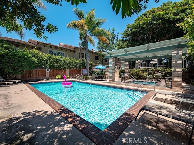 2112 Vanderbilt Lane, Redondo Beach, California 90278, 2 Bedrooms Bedrooms, ,2 BathroomsBathrooms,Residential,Sold,Vanderbilt,PW18140732