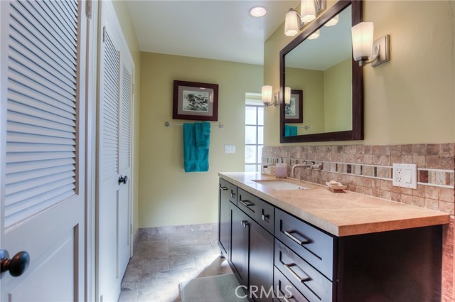 10 Via La Cima, Rancho Palos Verdes, California 90275, 3 Bedrooms Bedrooms, ,3 BathroomsBathrooms,Residential,Sold,Via La Cima,SB18022563