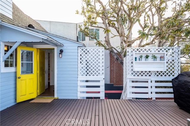Deck Staircase leads down to another lower-level Play Deck