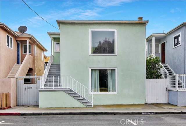 320 27th Street, Hermosa Beach, California 90254, ,Residential Income,Sold,27th,SB20240088