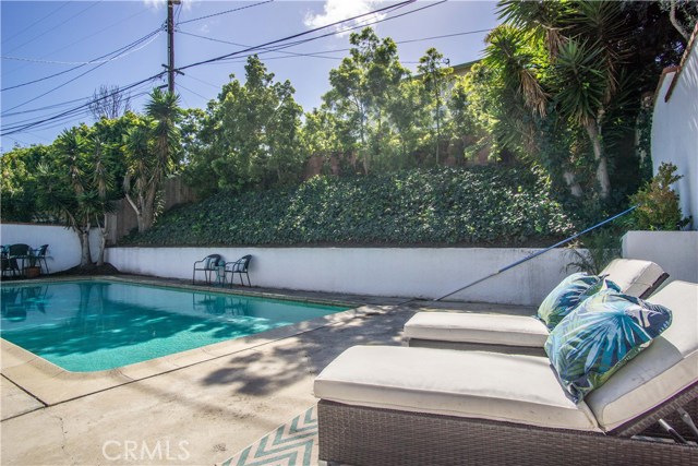 149 Vista Del Parque, Redondo Beach, California 90277, 4 Bedrooms Bedrooms, ,1 BathroomBathrooms,Residential,Sold,Vista Del Parque,PV19039225