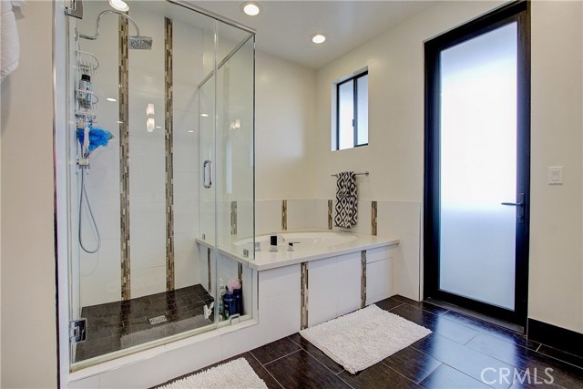 1921 Ruhland Avenue, Redondo Beach, California 90278, 4 Bedrooms Bedrooms, ,4 BathroomsBathrooms,Residential,Sold,Ruhland,SB20053880