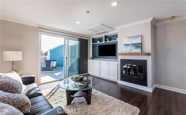 2307 Felton Lane, Redondo Beach, California 90278, 3 Bedrooms Bedrooms, ,2 BathroomsBathrooms,Residential,Sold,Felton,SB18030073