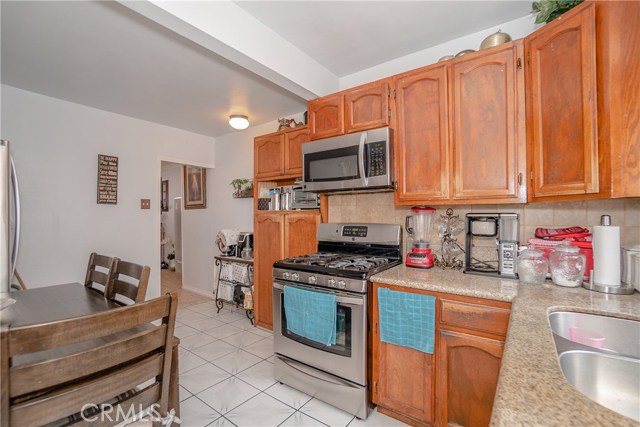 Income Home for Sale in Los Angeles, California