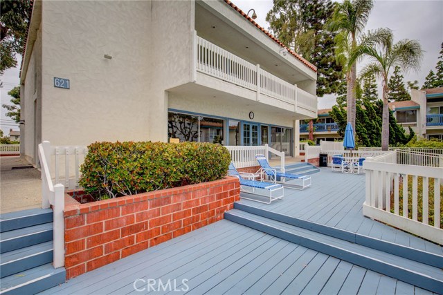 826 Camino Real, Redondo Beach, California 90277, 3 Bedrooms Bedrooms, ,2 BathroomsBathrooms,Residential,Sold,Camino Real,SB19111118