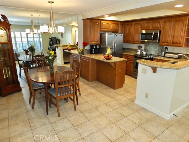 5927 Armaga Spring Road, Rancho Palos Verdes, California 90275, 2 Bedrooms Bedrooms, ,2 BathroomsBathrooms,Residential,Sold,Armaga Spring,PW21067597