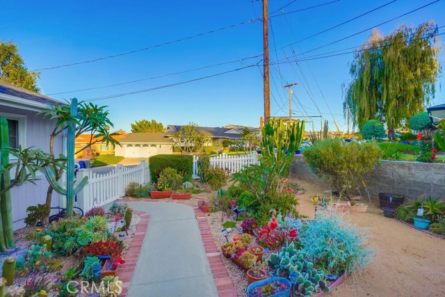 28603 Enrose Avenue, Rancho Palos Verdes, California 90275, 4 Bedrooms Bedrooms, ,2 BathroomsBathrooms,Residential,Sold,Enrose,SB21121968