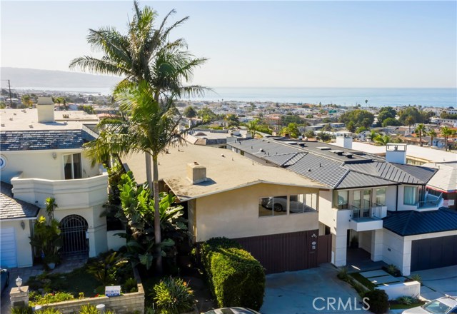 868 5th Street, Manhattan Beach, California 90266, 4 Bedrooms Bedrooms, ,2 BathroomsBathrooms,Residential,Sold,5th,SB20240234