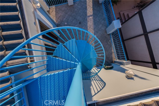 607 Guadalupe Avenue, Redondo Beach, California 90277, 4 Bedrooms Bedrooms, ,4 BathroomsBathrooms,Residential,Sold,Guadalupe,PV18043170