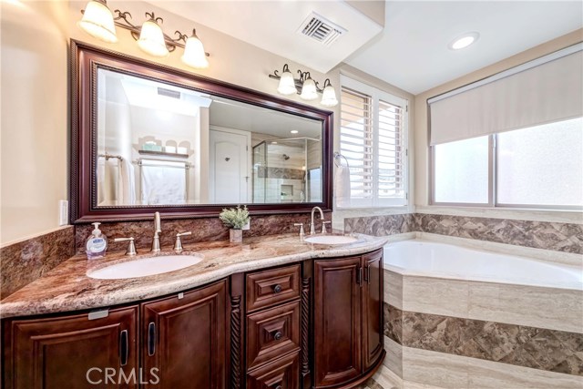 603 Juanita Avenue, Redondo Beach, California 90277, 4 Bedrooms Bedrooms, ,1 BathroomBathrooms,Residential,Sold,Juanita,SB20232273