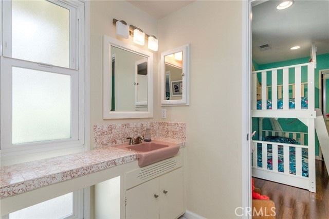 11 Cerrito Place, Rolling Hills Estates, California 90274, 3 Bedrooms Bedrooms, ,2 BathroomsBathrooms,Residential,Sold,Cerrito,SB21054660