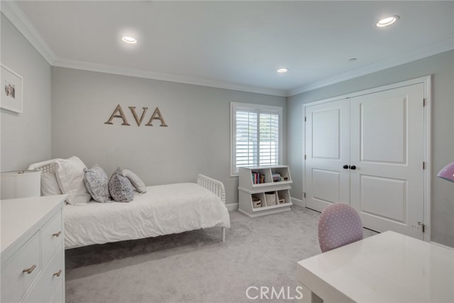 1135 21st Street, Manhattan Beach, California 90266, 3 Bedrooms Bedrooms, ,2 BathroomsBathrooms,Residential,Sold,21st,PV20109589