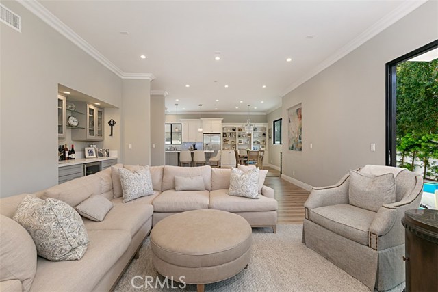 1934 Robinson Street, Redondo Beach, California 90278, 5 Bedrooms Bedrooms, ,4 BathroomsBathrooms,Residential,Sold,Robinson,OC19044344