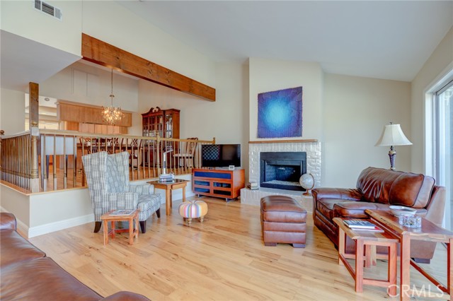 1607 Blossom Lane, Redondo Beach, California 90278, 3 Bedrooms Bedrooms, ,2 BathroomsBathrooms,Residential,Sold,Blossom,SB21041581