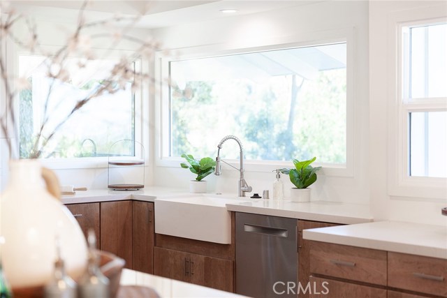 11 Shadow Lane, Rolling Hills Estates, California 90274, 6 Bedrooms Bedrooms, ,4 BathroomsBathrooms,Residential,Sold,Shadow,PV21020232