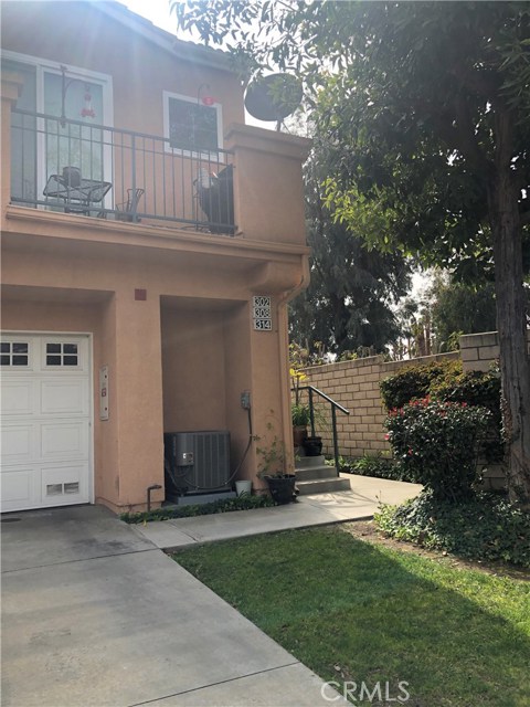 Photo of 308 Gullotti Place, Placentia, CA 92870