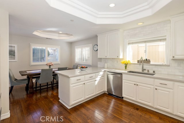 1817 Clark Lane, Redondo Beach, California 90278, 4 Bedrooms Bedrooms, ,2 BathroomsBathrooms,Residential,Sold,Clark,SB20030318