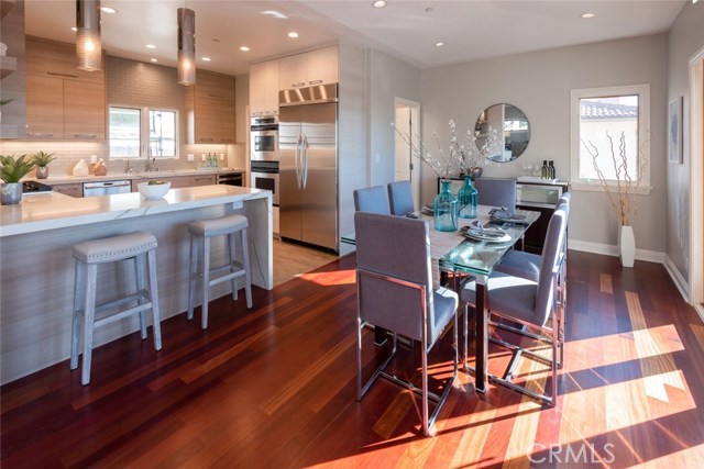 544 AVE B, Redondo Beach, California 90277, 3 Bedrooms Bedrooms, ,3 BathroomsBathrooms,Residential,Sold,AVE B,SB20239008