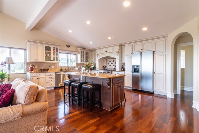 5405 Middlecrest Road, Rancho Palos Verdes, California 90275, 4 Bedrooms Bedrooms, ,3 BathroomsBathrooms,Residential,Sold,Middlecrest,PV18080454