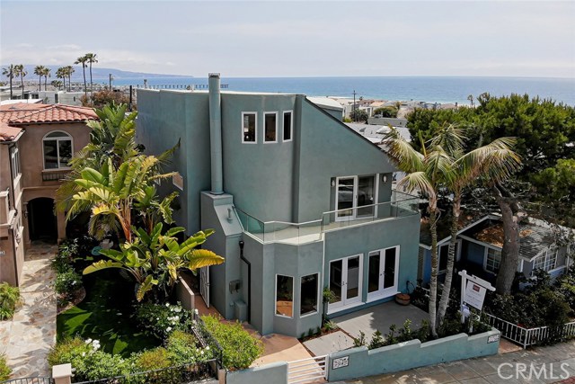 316 24th, Hermosa Beach, California 90254, 3 Bedrooms Bedrooms, ,4 BathroomsBathrooms,Residential,Sold,24th,SB19132480