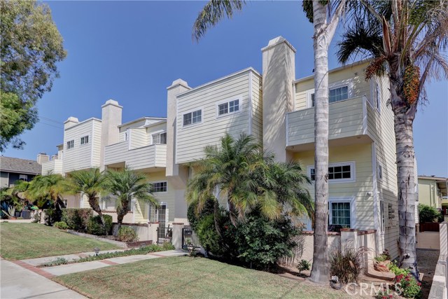 2301 Mathews Avenue, Redondo Beach, California 90278, 3 Bedrooms Bedrooms, ,2 BathroomsBathrooms,Residential,Sold,Mathews,SB20173473
