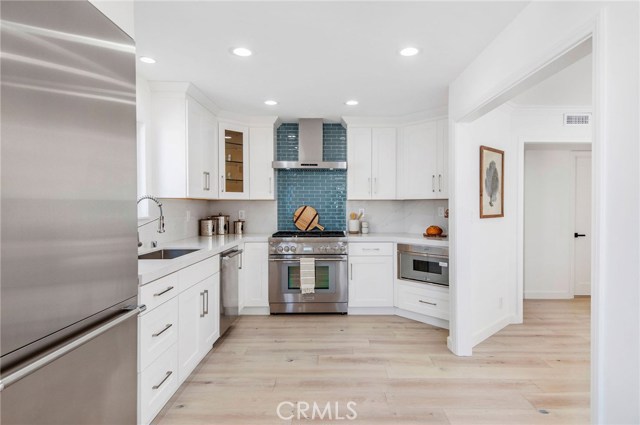 309 20th Place, Manhattan Beach, California 90266, 3 Bedrooms Bedrooms, ,1 BathroomBathrooms,Residential,Sold,20th,SB20217886
